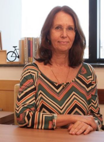 Barbara Schwair Nogueira — Psicóloga — Especialista em TCC
